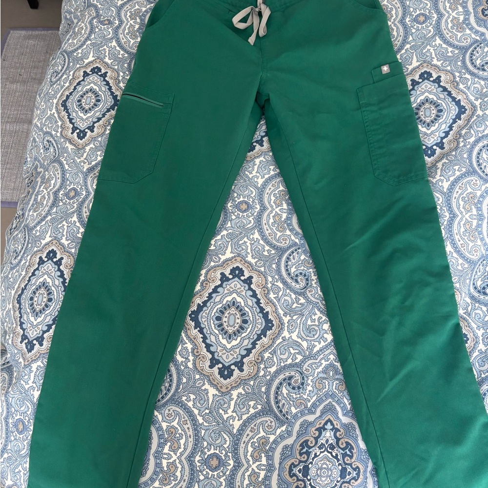 Figs Green scrub pants